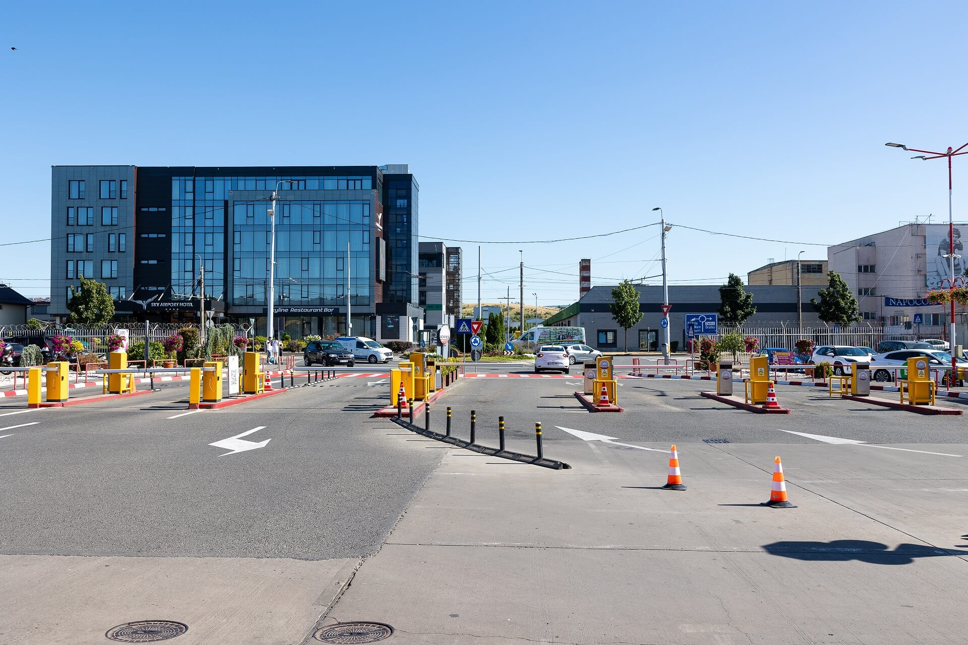 De ce tot mai mulți călători aleg o parcare smart când zboară din Cluj-Napoca